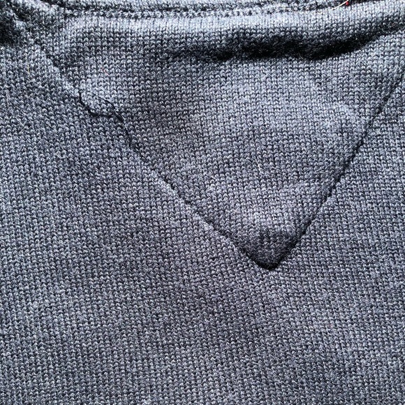 Tommy Hilfiger sweater vest - Picture 3 of 3